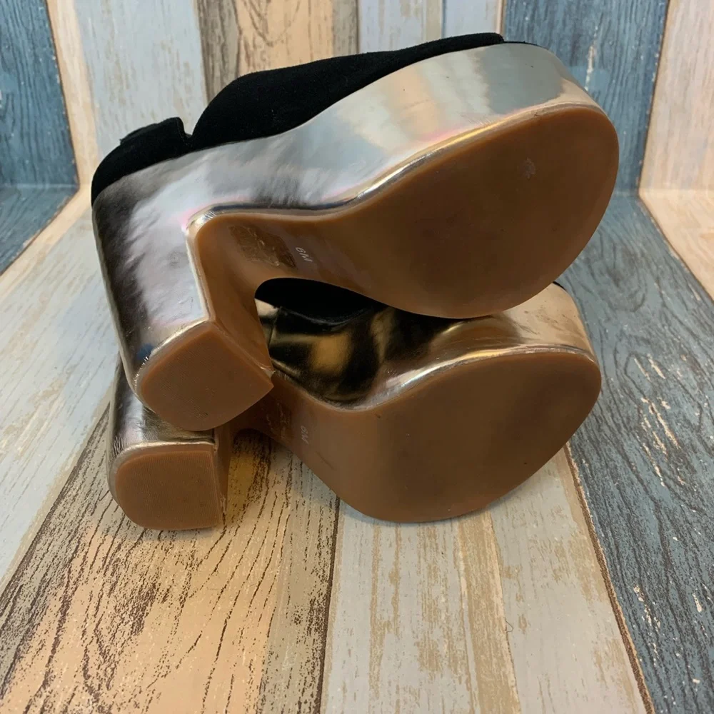 RARE Jeffrey Campbell black & gold platforms